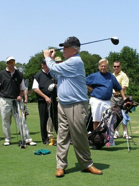 TexasTickidsGolfTour-Clinic